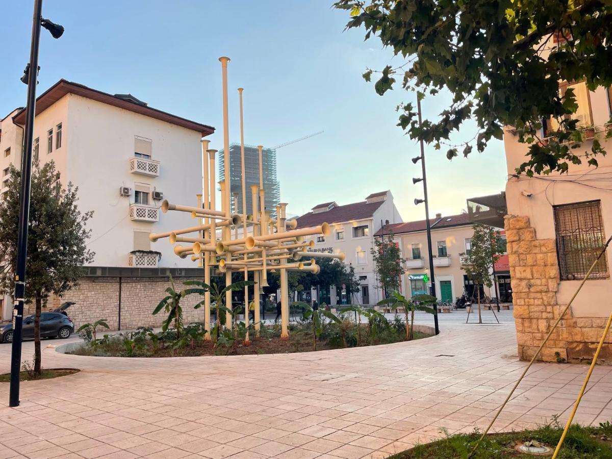 Tirana Inn Hotel Экстерьер фото