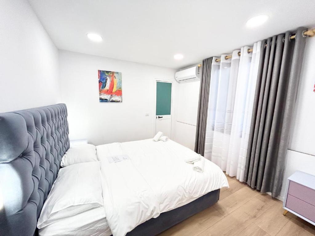 Tirana Inn Hotel Экстерьер фото