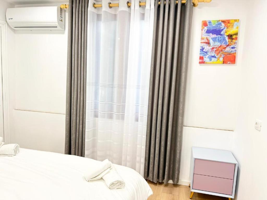 Tirana Inn Hotel Экстерьер фото
