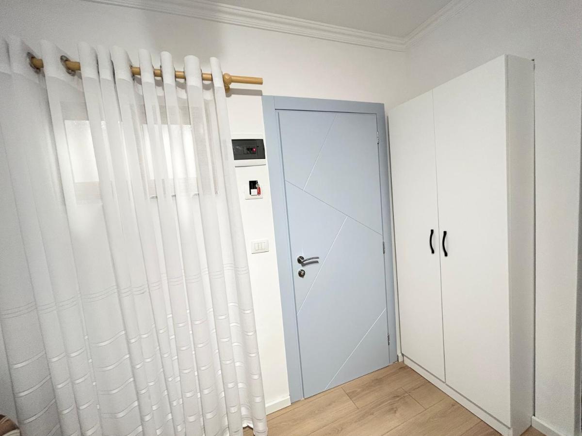 Tirana Inn Hotel Экстерьер фото