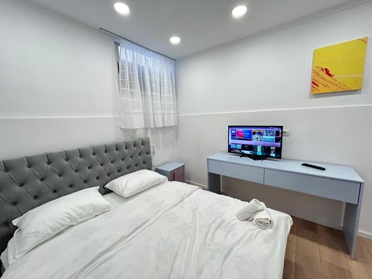 Tirana Inn Hotel Экстерьер фото